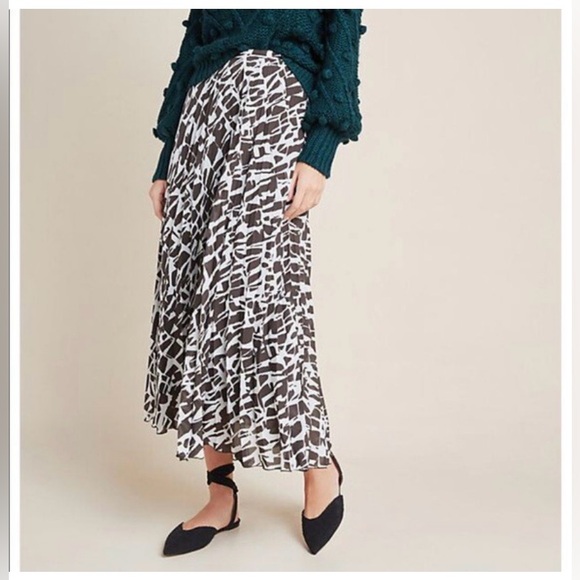 Maeve Dresses & Skirts - Anthropologie‎ Maeve Asymmetrical Black and White Skirt